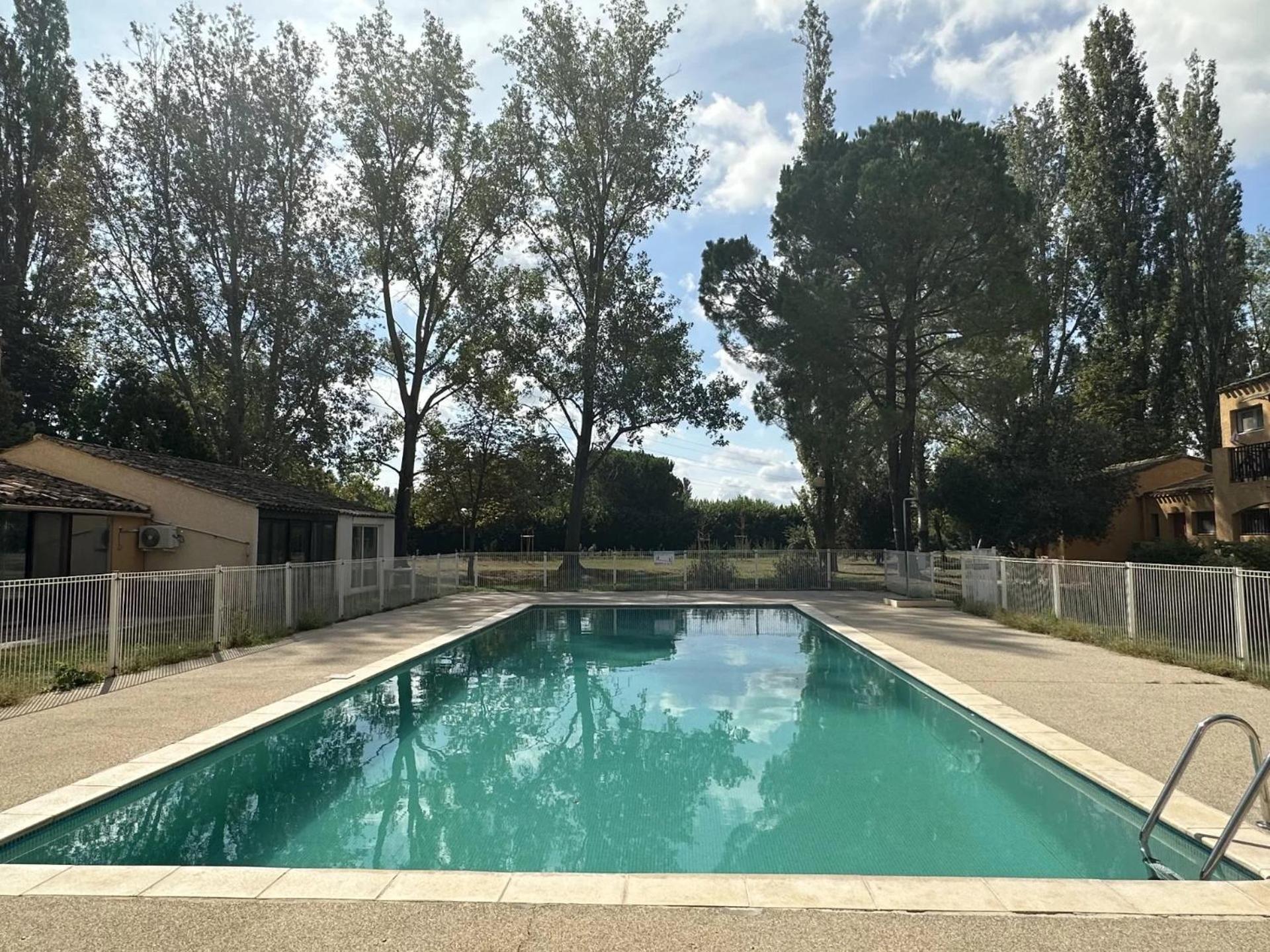 Appartement Arles, Au Calme Proche De La Camargue 6 Exteriör bild